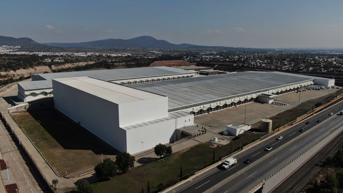 Mexico inaugurates centralized ‘super pharmacy' to supply medicines to whole country