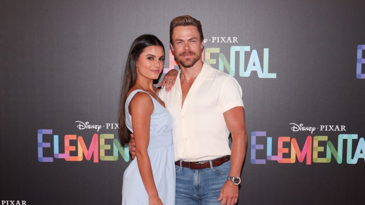 Derek Hough shares update on wife Hayley Erbert's health – NBC 5 Dallas-Fort Worth - Vimarsana News