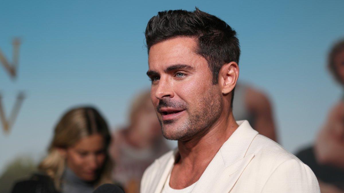 Watch Zac Efron receive Hollywood Walk of Fame star – NBC 5 Dallas-Fort Worth - Vimarsana News