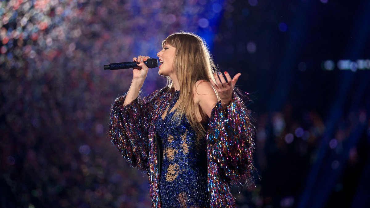 Taylor Swift donates $1 million to Tennessee tornado relief efforts – NBC 5 Dallas-Fort Worth - Vimarsana News