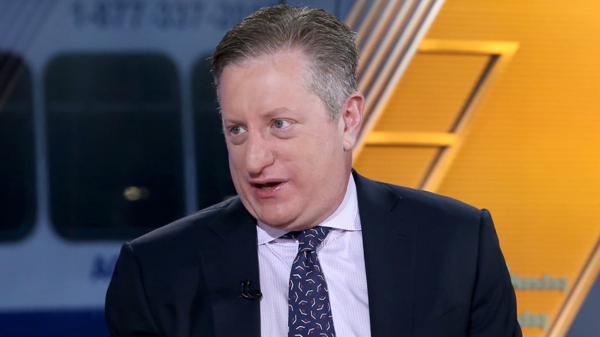 'Big Short' investor Steve Eisman worries 'everybody is coming into the year feeling too good,' sees room for disappointment – NBC 5 Dallas-Fort Worth - Vimarsana News