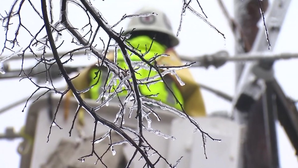 How to prepare for possible outages during the winter storm