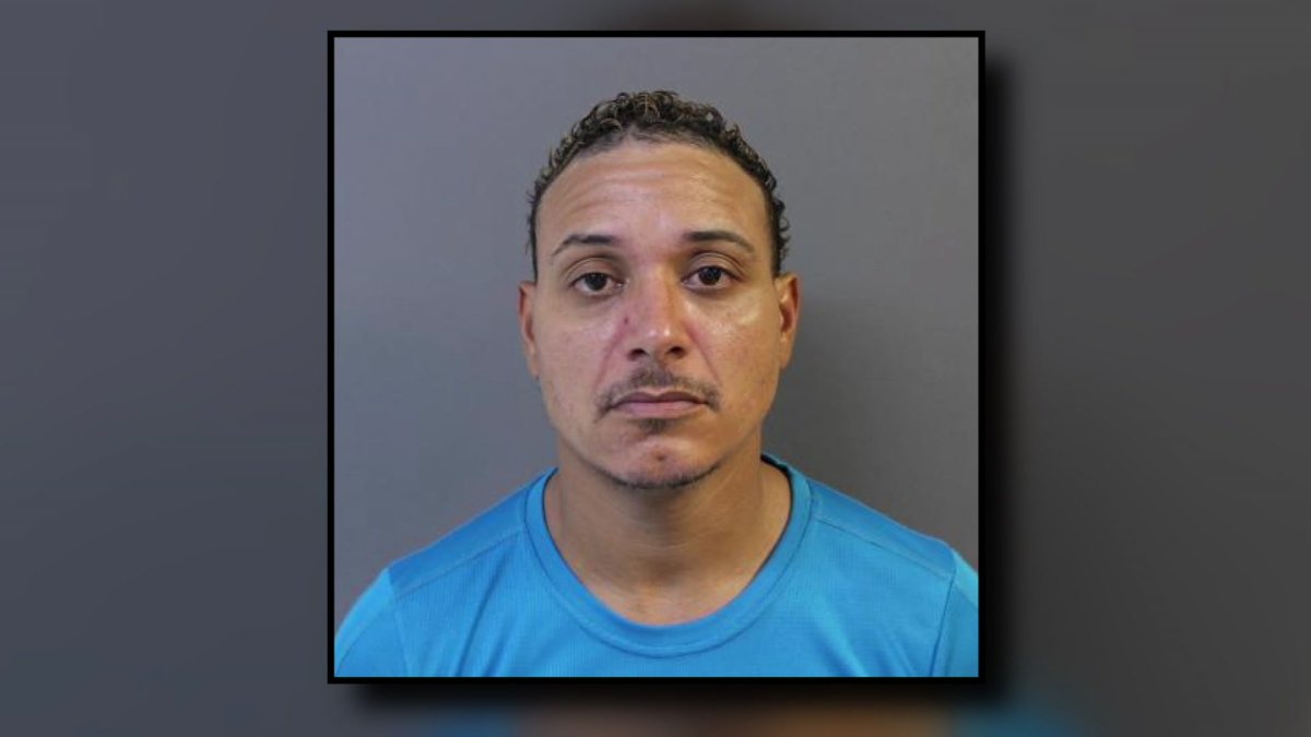 White Settlement Police search for child sexual assault suspect – NBC 5 Dallas-Fort Worth - Vimarsana News
