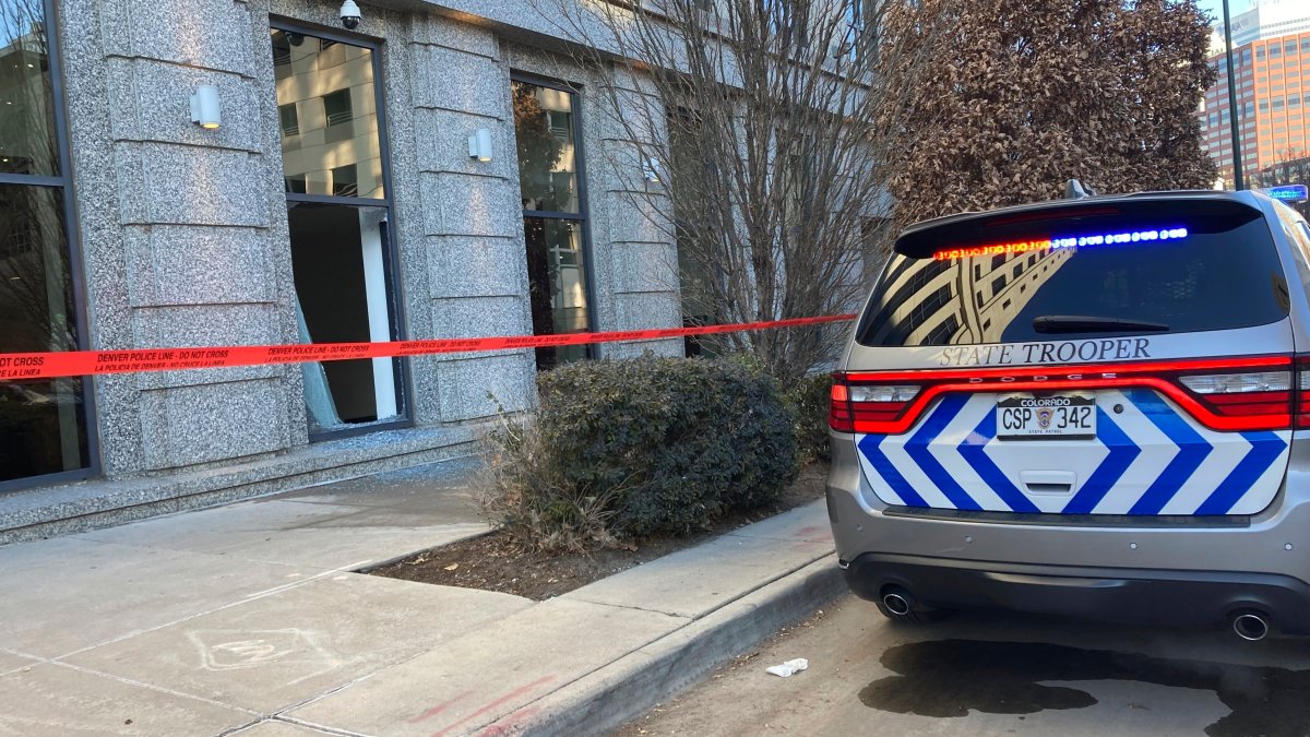Man arrested after breaking into Colorado Supreme Court building and holding security guard at gunpoint, police say