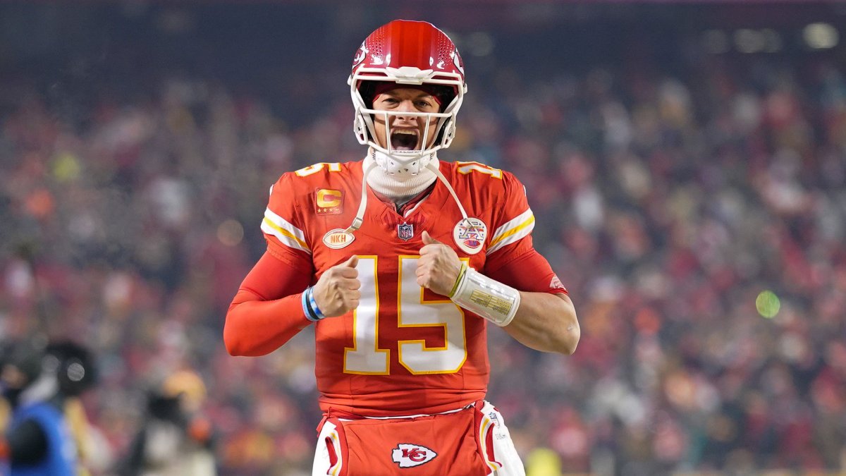 Chiefs' move to Kansas leaves Missouri fans heartbroken – NBC 5 Dallas-Fort  Worth