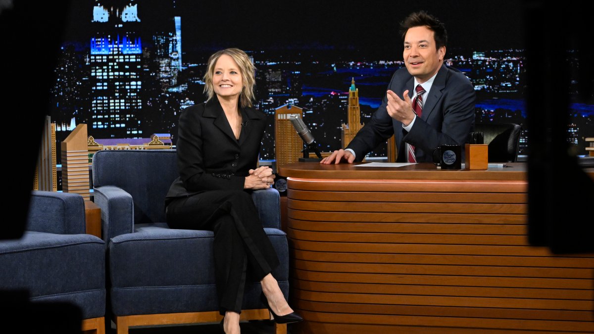 Jodie Foster says she almost played Princess Leia in 'Star Wars.' Here's why she turned it down – NBC 5 Dallas-Fort Worth - Vimarsana News
