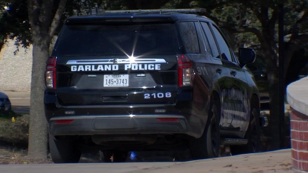 Garland police thank TxDOT for DWI patrol grant NBC 5 DallasFort Worth(07)