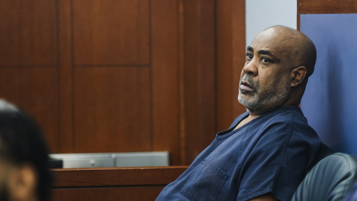 Man charged in Tupac killing allowed $750K bail and house arrest – NBC 5 Dallas-Fort Worth - Vimarsana News