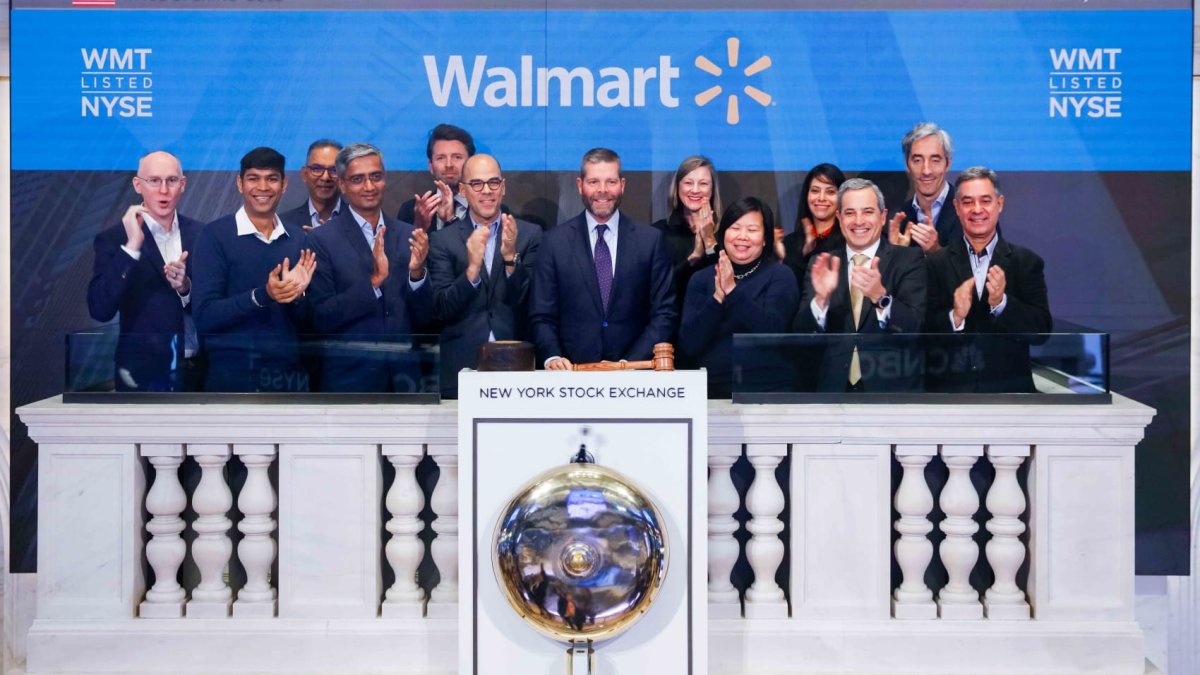 What Walmart's new focus on employee stock means for the labor market and average American household - Vimarsana News