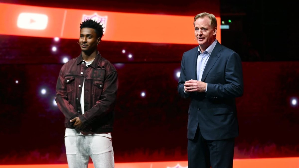 YouTube stars help NFL bring in more viewers, league says - Vimarsana News