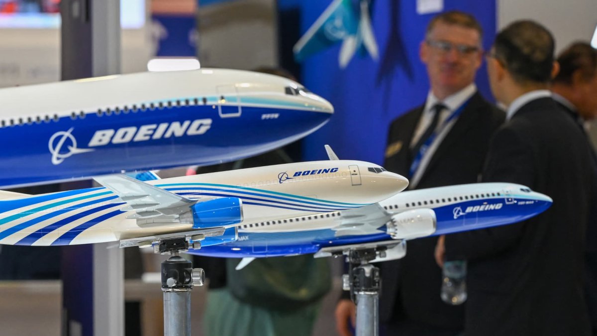 Boeing touts 737 Max as 'the safest airplane,' says China's C919 is similar to what's on the market – NBC 5 Dallas-Fort Worth - Vimarsana News