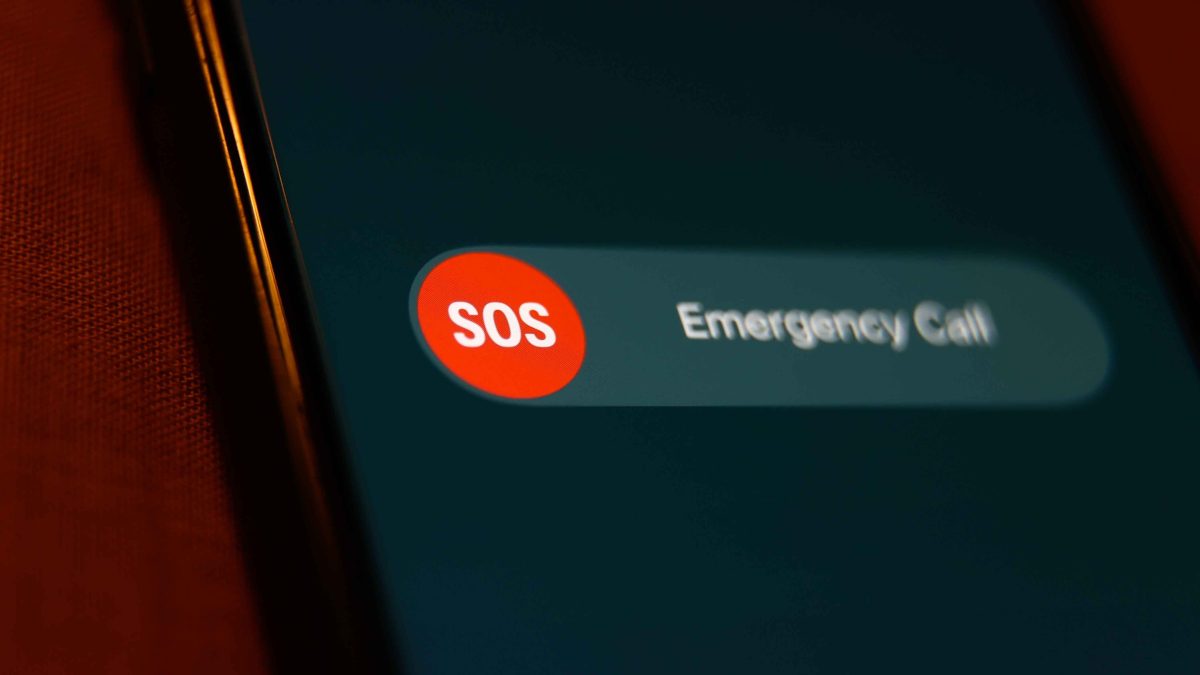 What does SOS mean on iPhone? Users see it during AT&T outage – NBC 5 ...