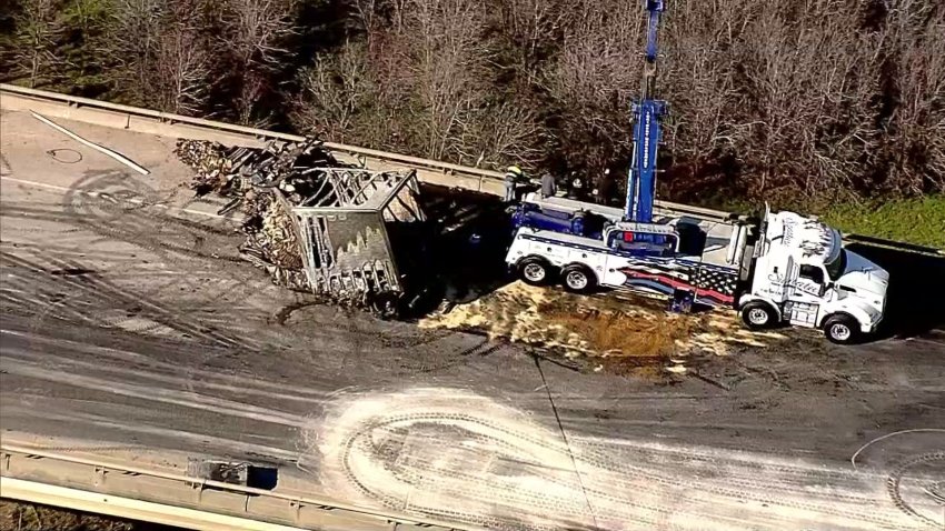 2 hurt when big rigs crash, catch fire outside of Dallas