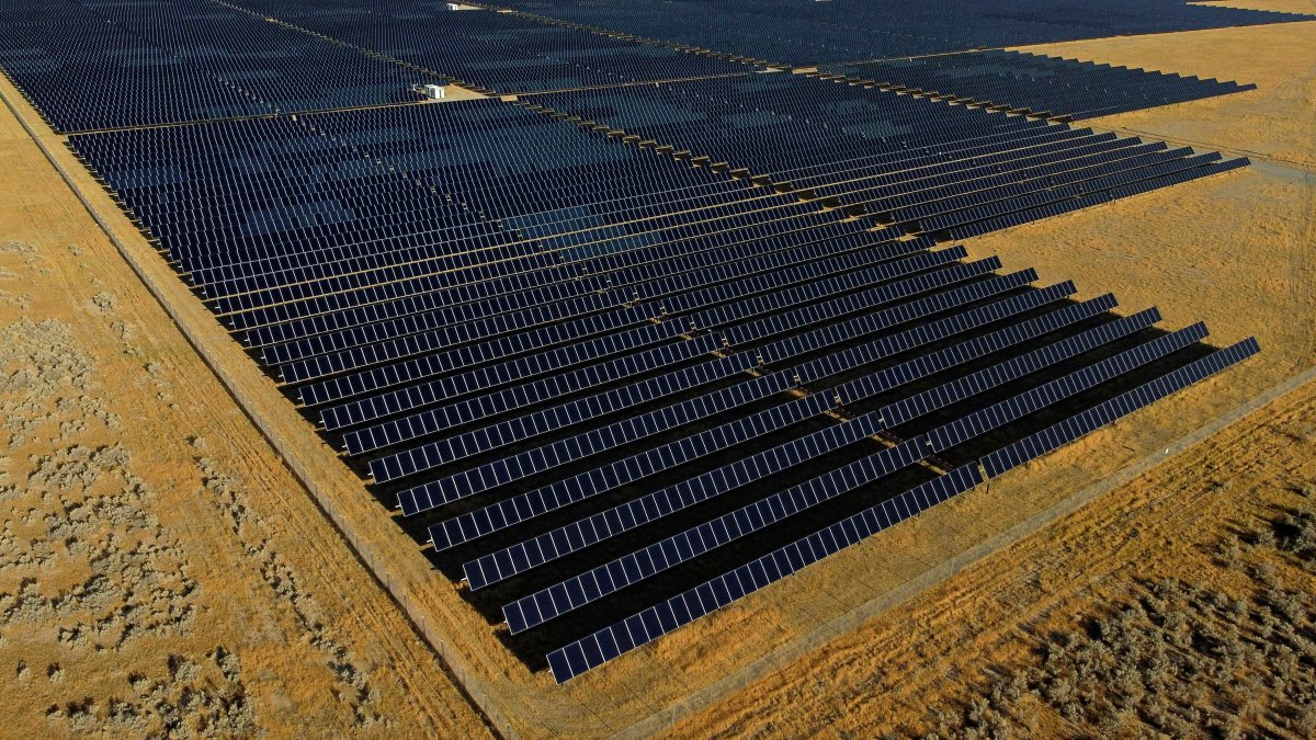 Biden announces $366 million for renewable energy projects in rural US – NBC 5 Dallas-Fort Worth - Vimarsana News