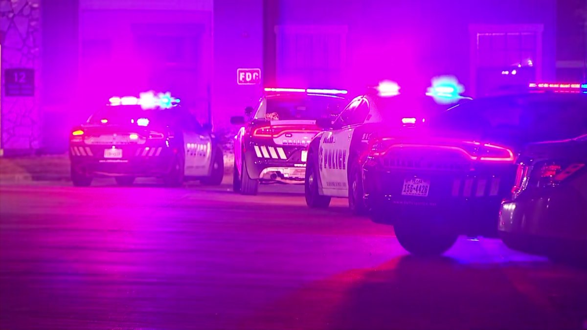 Dallas shooting injures 2 as police search for suspect – NBC 5 Dallas ...