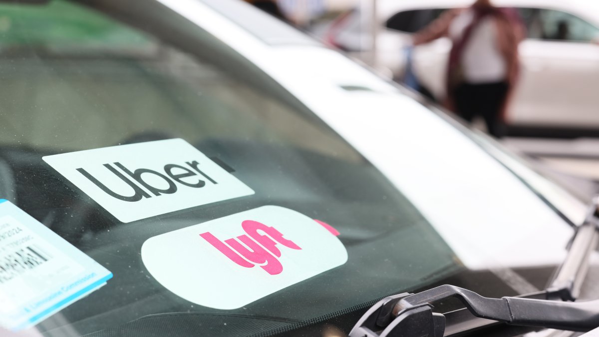 Rideshare, appbased delivery drivers to strike Wednesday, what it means NBC 5 DallasFort Worth