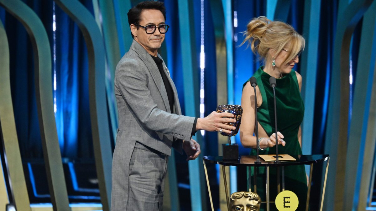 'Oppenheimer' wins 7 British Academy Film Awards, including best picture – NBC 5 Dallas-Fort Worth - Vimarsana News