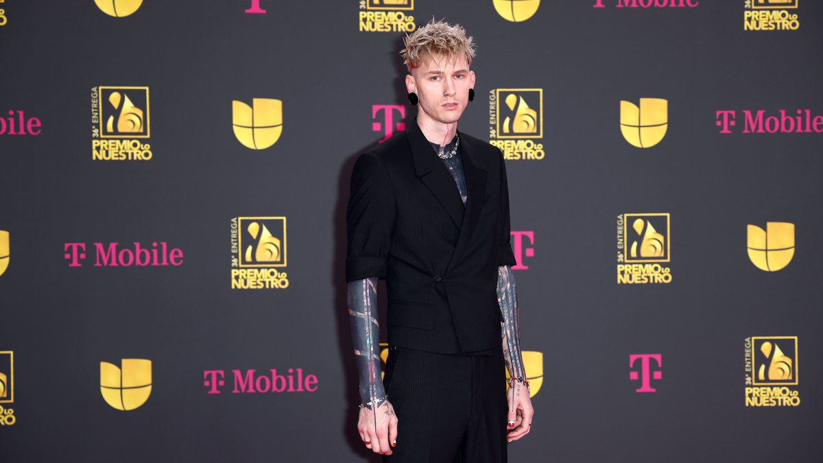 Machine Gun Kelly reveals the truth behind his blackout tattoo NBC 5