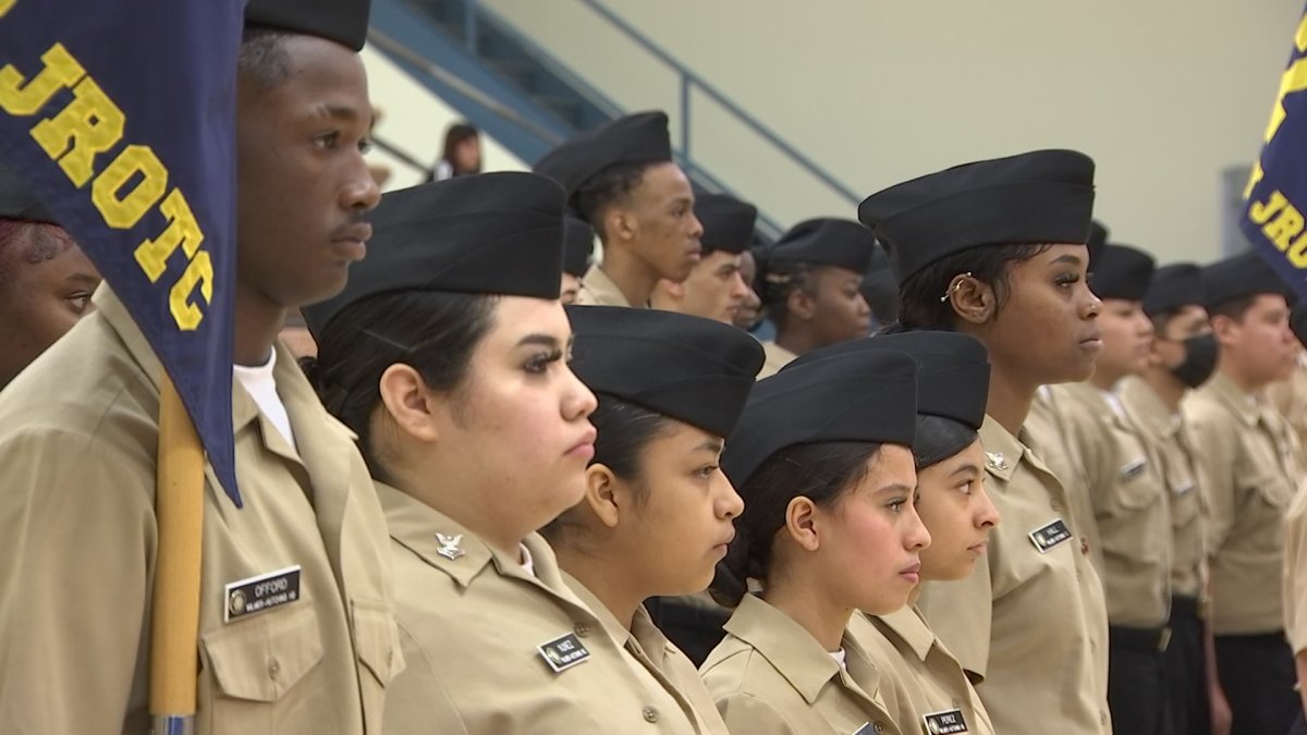 Wilmer-Hutchins HS NJROTC cadets perform for their annual military ...