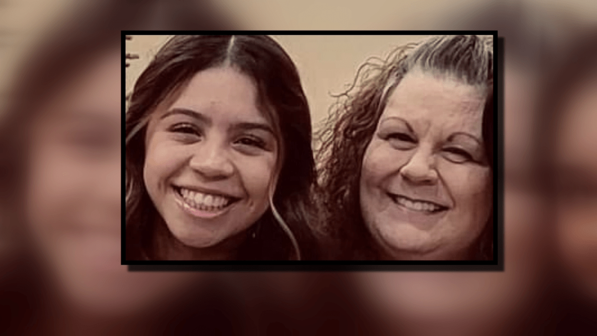 Community grieves mother, daughter killed in crash returning from high  school basketball tournament