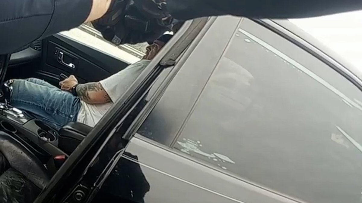 ‘He didn't comply with anything we asked him to do,' Arlington Police chief says of fatal shooting