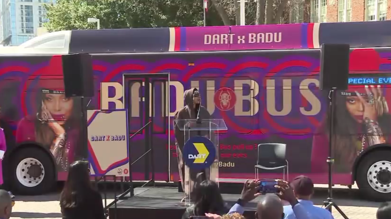 ‘I feel like I made it,' DART unveils Erykah Badu bus