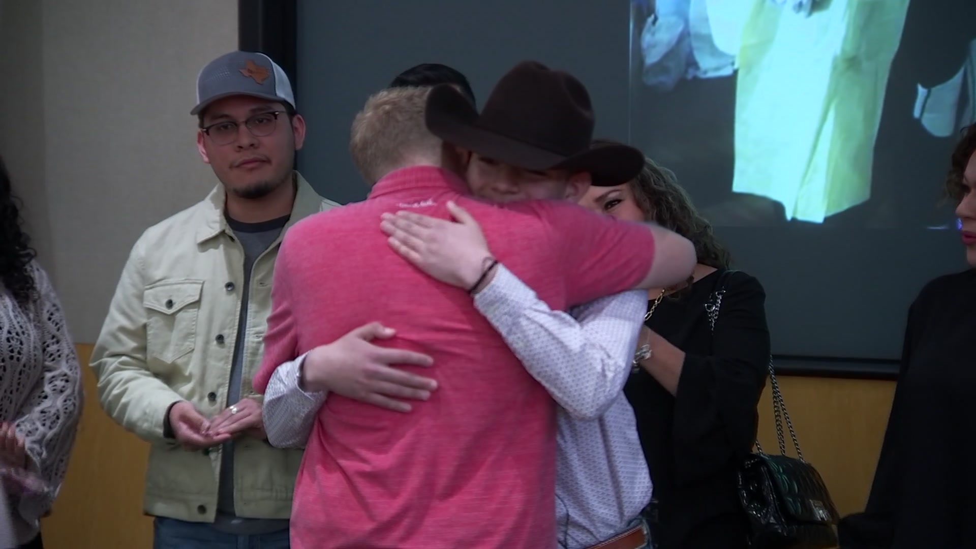 North Texas teen meets stranger who saved his life with bone