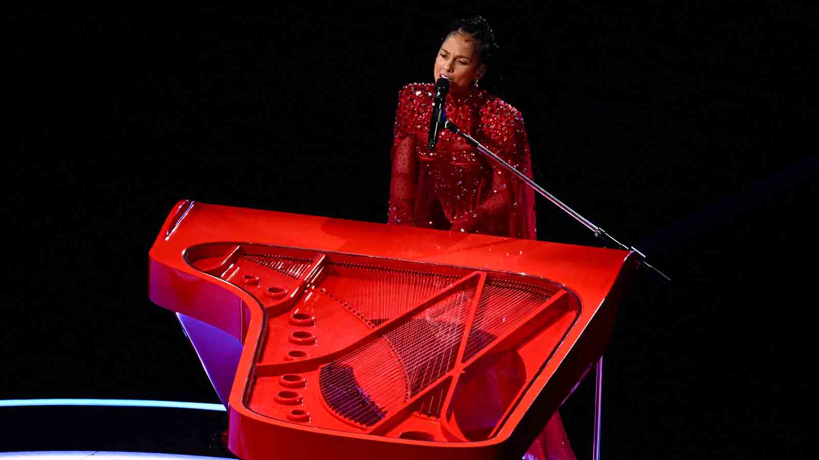 What celebrities are at the Super Bowl? NBC 5 DallasFort Worth