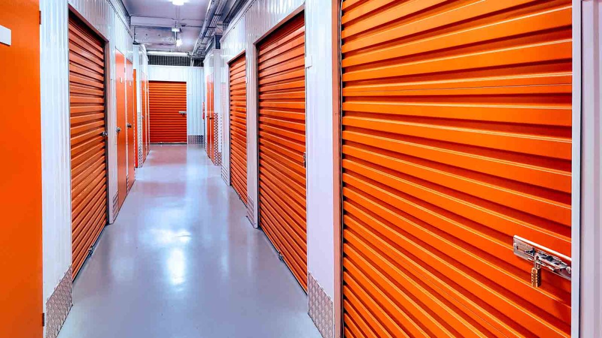 ‘Completely robbed': Southlake couple finds storage unit with $25K in belongings empti...
