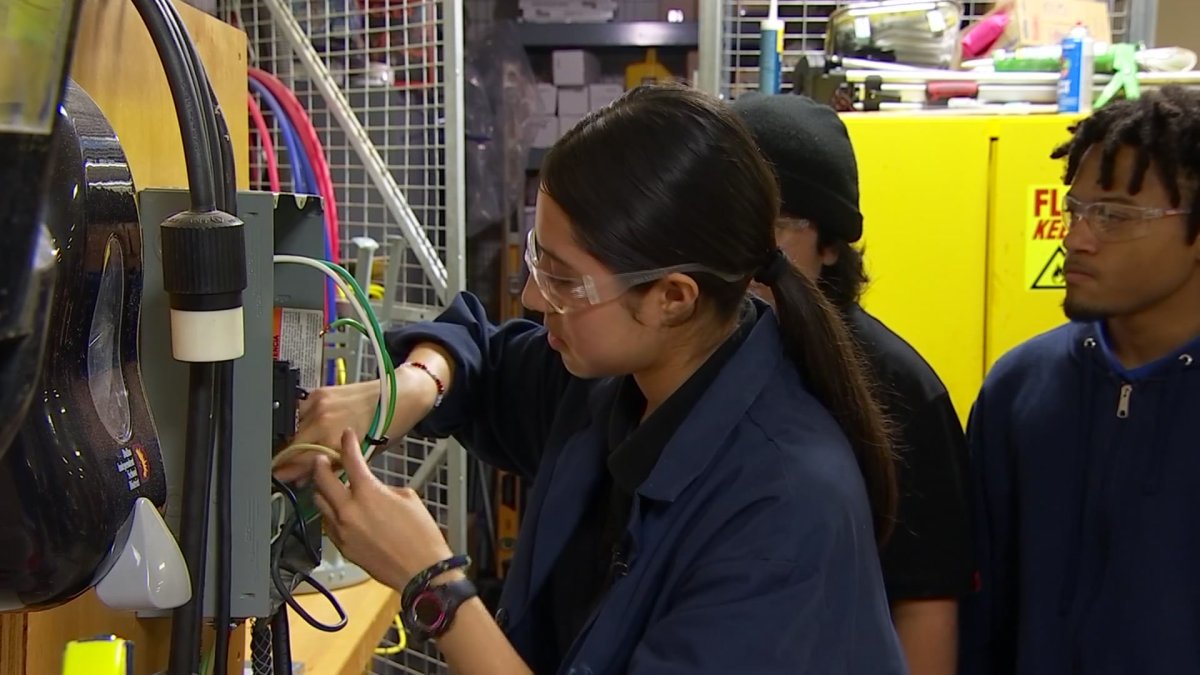 Dallas ISD student lighting path to her future