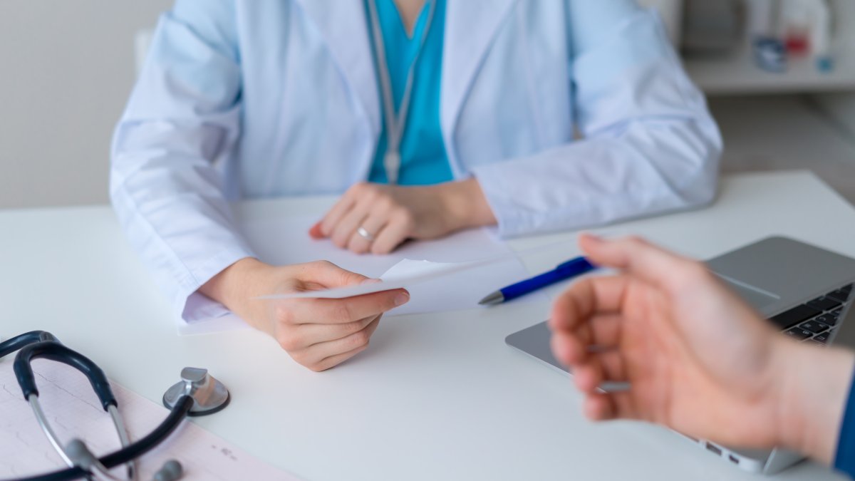 New AI tools can record your medical appointment or draft a message from your doctor