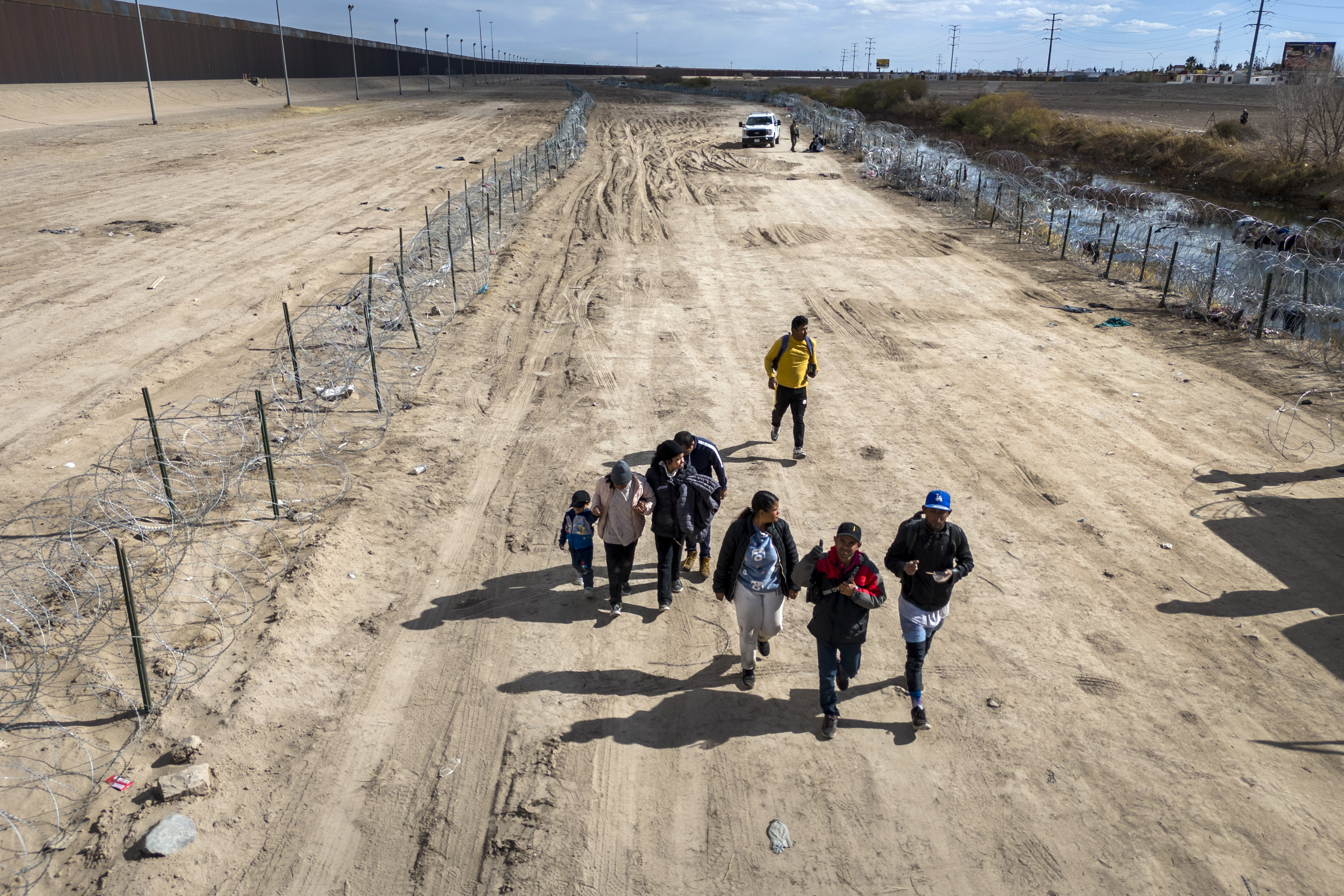 Biden's proposed budget includes $4.7 billion emergency fund for
border migrant surges