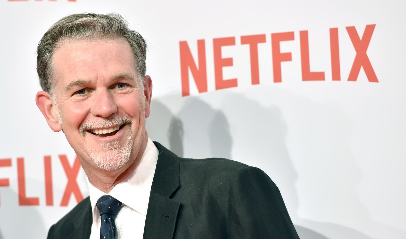 Netflix founder says he almost dropped out of Stanford for a different business: 'I was equally as committed to that terrible idea' – NBC 5 Dallas-Fort Worth - Vimarsana News