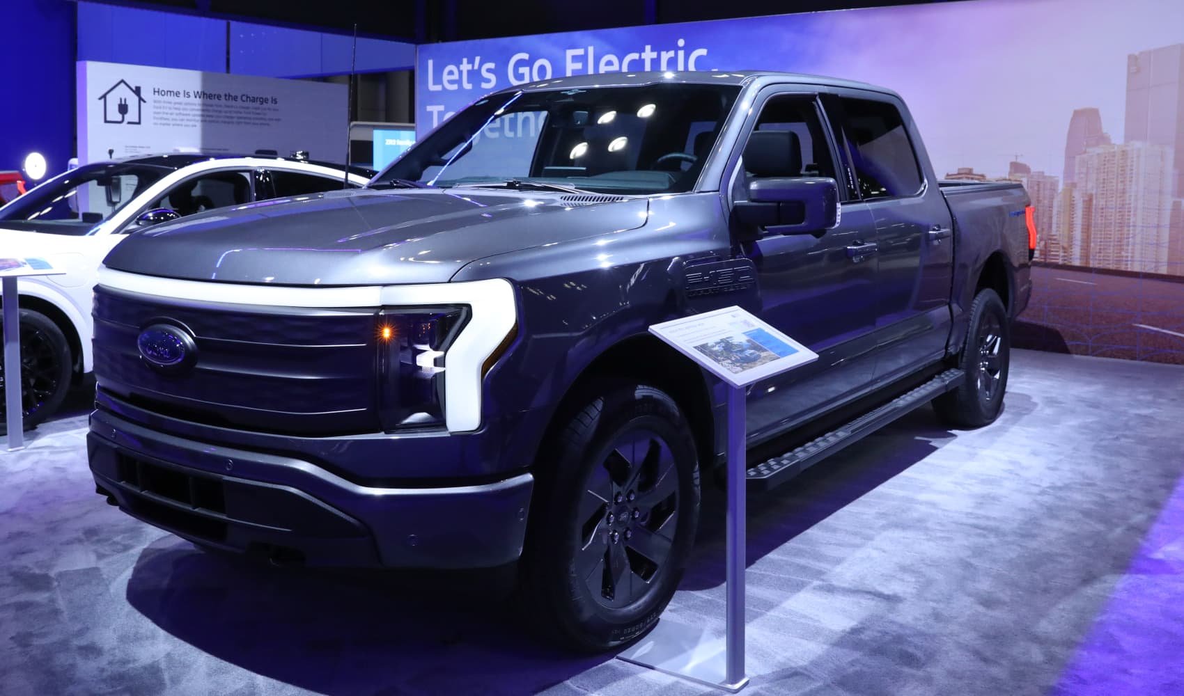Ford prepares to resume F-150 Lightning shipments, drops prices on some models - Vimarsana News