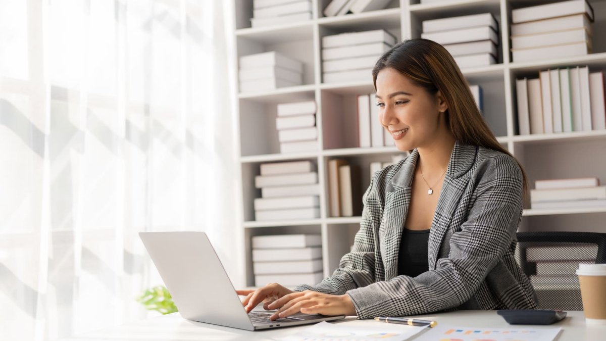 Accounting jobs are in high demand—many pay over $100,000 and can be done from home - Vimarsana News