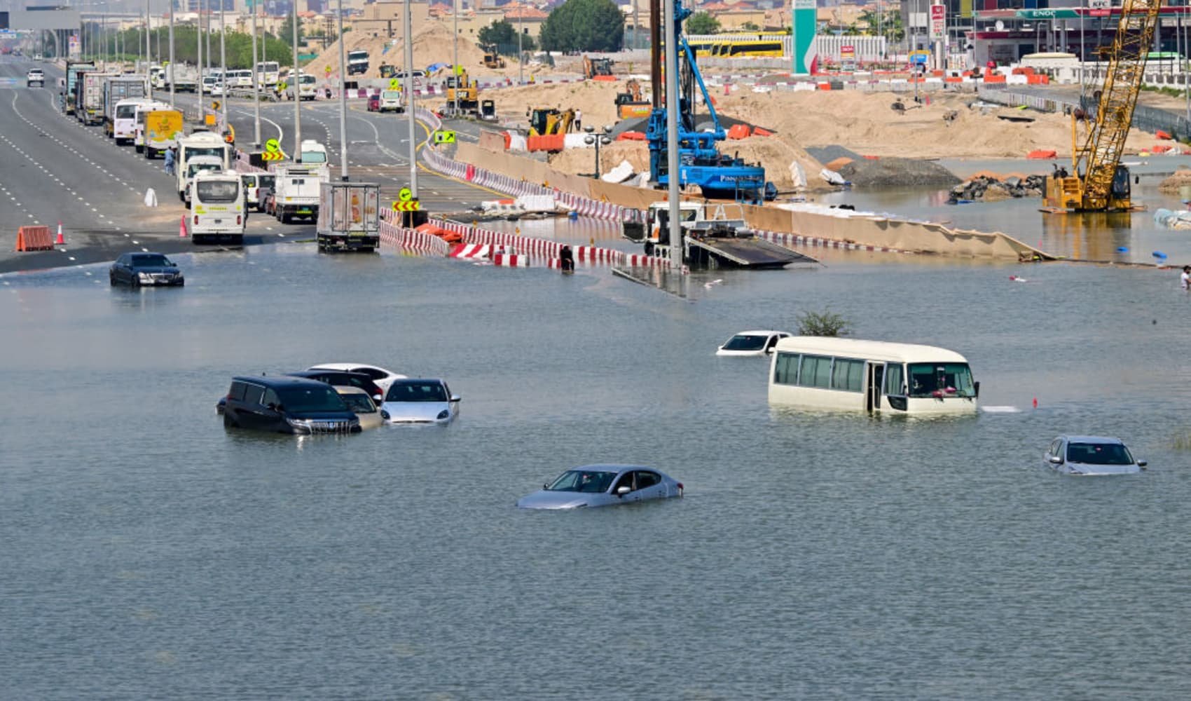 Nowhere for the water to go: Dubai flooding shows the world is failing a big climate change drainage test - Vimarsana News