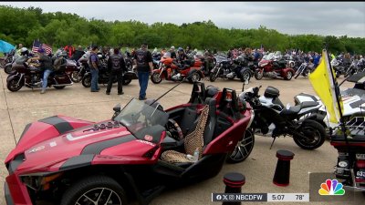 Medal of Honor motorcade passes through North Texas