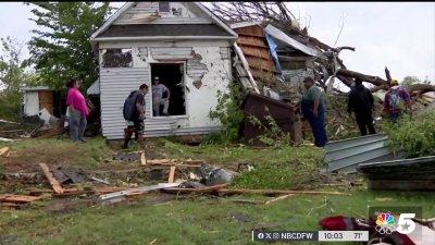 Governor declares state of emergency after Oklahoma tornadoes
