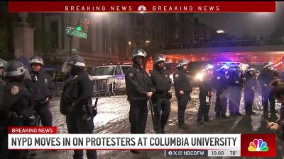 NYPD moves in on demonstrators at Columbia University