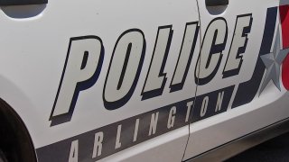 thief shot by seller during online sale meetup for rare coins, arlington police say