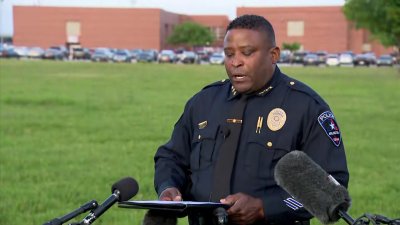 Student dies after shooting at Arlington Bowie High School