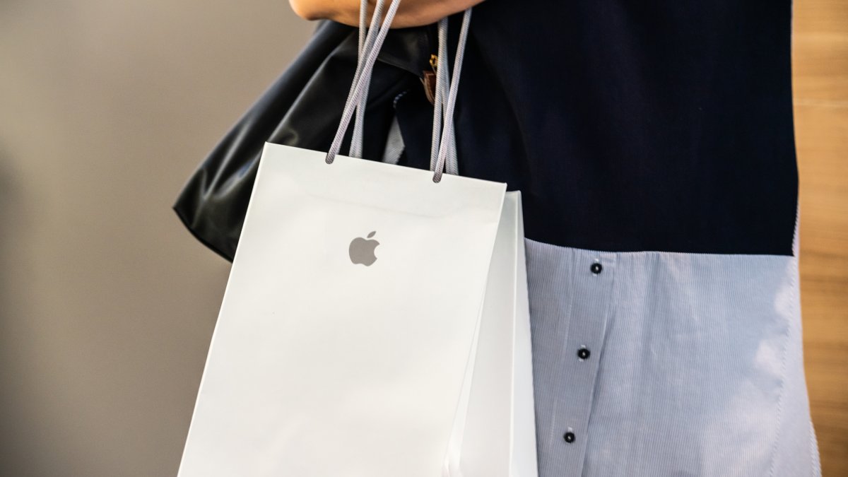 Apple expected to join AI race to overtake early leaders NBC 5 Dallas