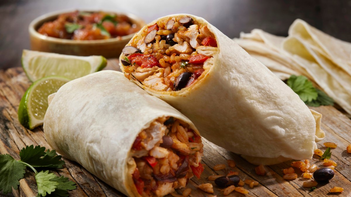 National Burrito Day 2024: Deals from Chipotle, Moe's, Qdoba and more – NBC 5 Dallas-Fort Worth - Vimarsana News