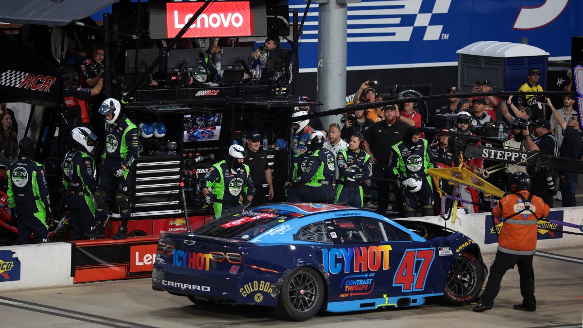 Kyle Busch, Ricky Stenhouse Jr. fight after NASCAR AllStar Race NBC