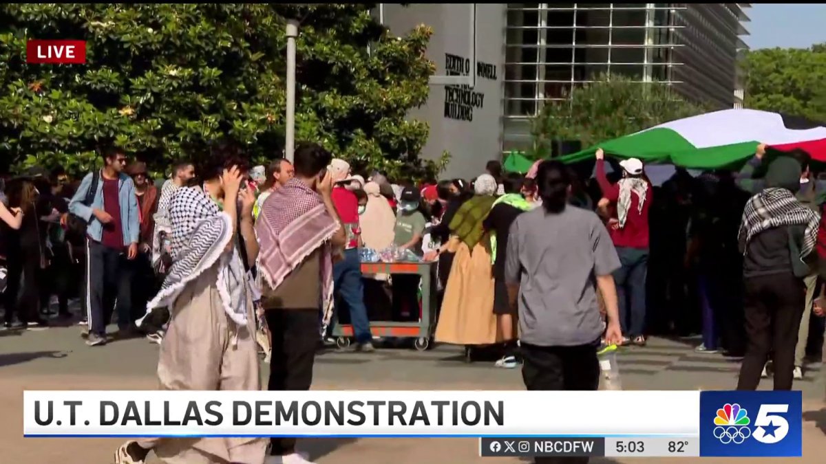 Pro-Palestinian protesters return to UT Dallas for peaceful protest ...