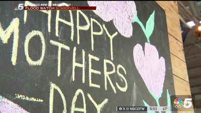 Steady rain doesn't stop Mother's Day celebrations in Dallas