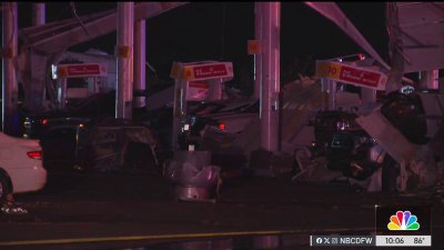Gas station collapses around survivors during Texas tornado