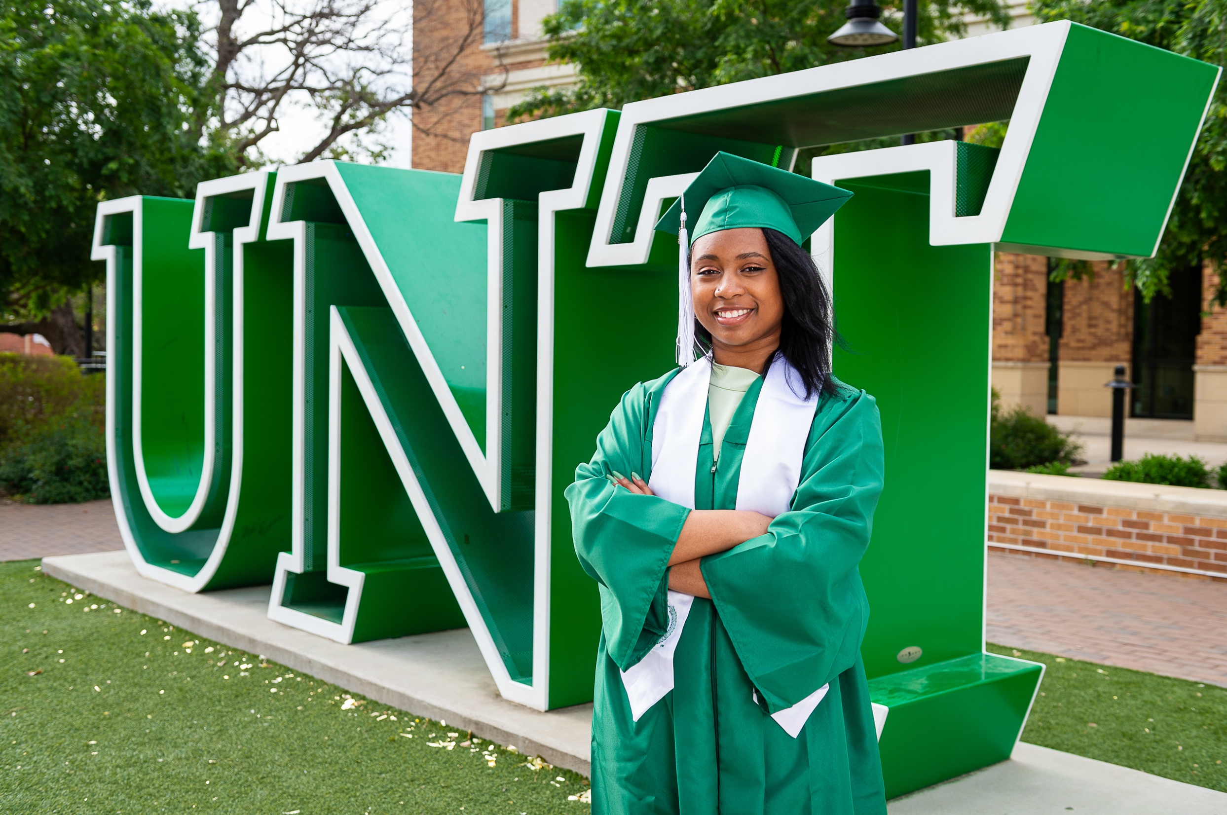 Theresia LaFrance<br />
21<br />
University of North Texas<br />
Bachelor of Fine Arts