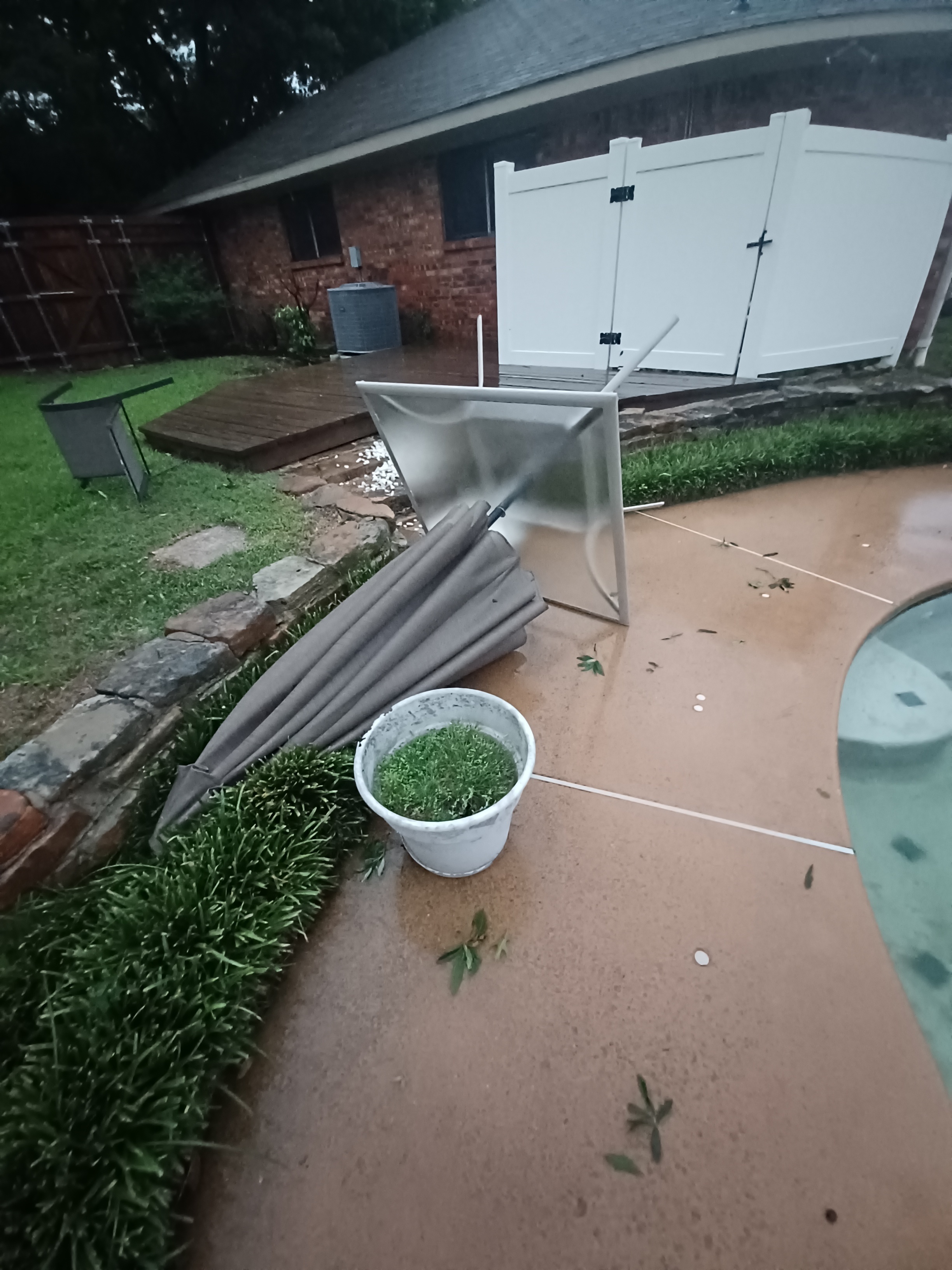 Plano, Saundra Bray<br />
Patio table, umbrella and rock filled base blown off deck down onto pool<br />
deck.
———- Forwarded message ———<br />
From: Saundra Bray<br />
Date: Tue, May 28, 2024, 8:27 AM<br />
Subject: Wind<br />
To: