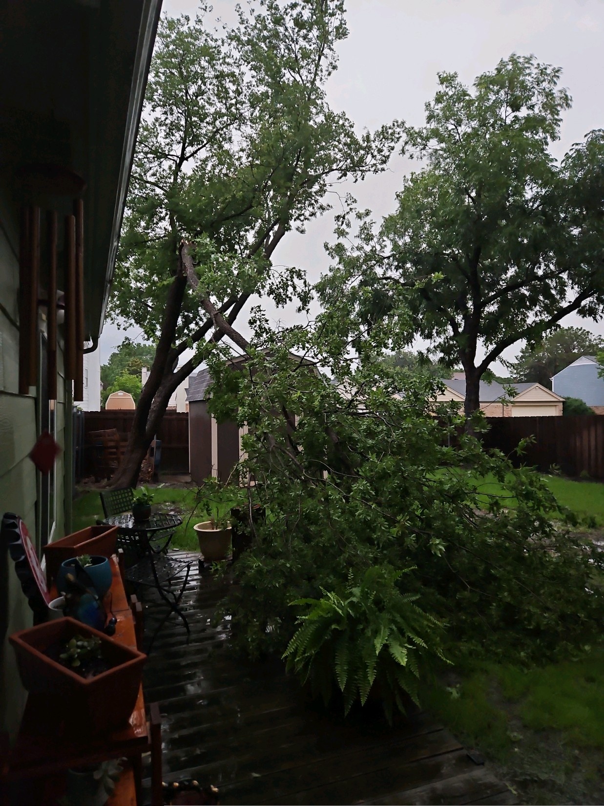 This was in euless tx between ash ln and mid citie blvd right across 360 from dfw airport